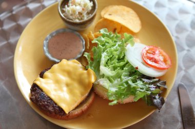 sığır eti hamburger