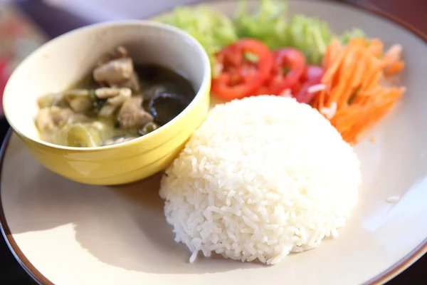 Thai food beef curry with rice — Stock Photo, Image