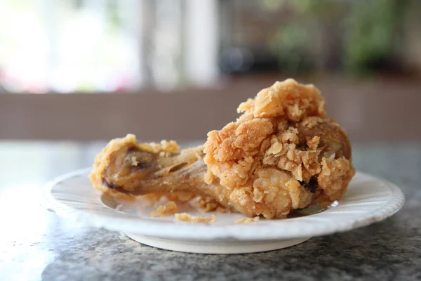 Fried chicken on wood background — Stock Photo, Image