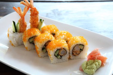 shrimp tempura maki