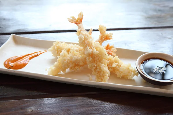 Tempura camarão frito estilo japonês — Fotografia de Stock