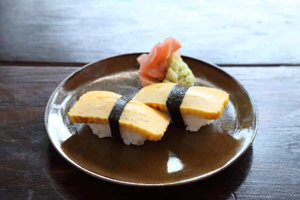 Sushi all'uovo — Foto Stock