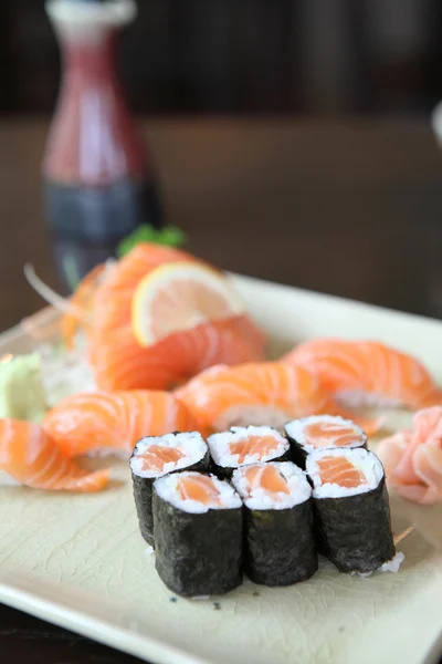 Set de Sushi de salmón — Foto de Stock