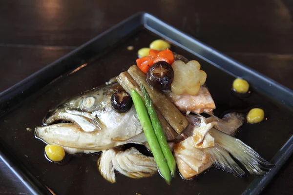 日本食品 bolied 头鱼酱 — 图库照片
