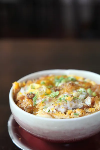 カツ丼 - への日本のパン粉のとんかつ (とんかつ) — ストック写真