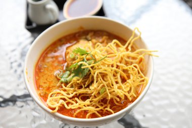 şehriye khao soi, Tayland gıda