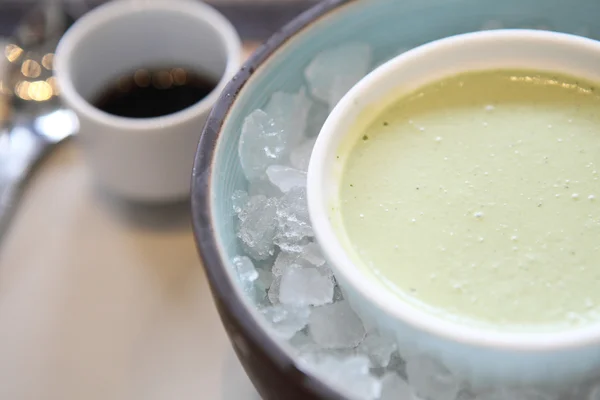 Green tea pudding — Stock Photo, Image