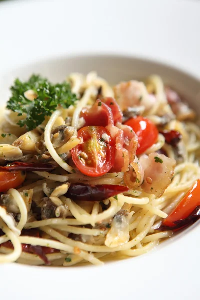 Spaghetti met spek en Mossel — Stockfoto