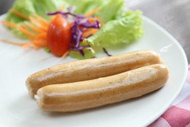 kokteyl sosis kızarmış