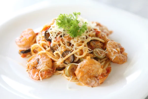 Spaghetti z krewetkami — Zdjęcie stockowe