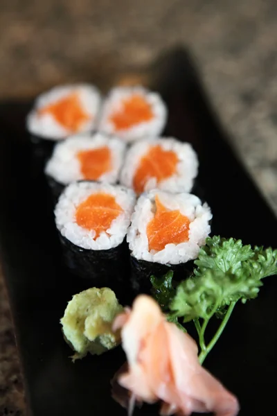 Sushi de salmão Maki — Fotografia de Stock