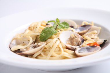 Deniz tarağı spagetti