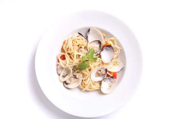Спагетти с моллюском — стоковое фото