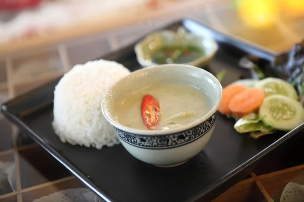 Thai food beef curry with rice — Stock Photo, Image