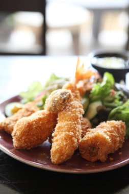 Kızarmış tempura karides Japon tarzı