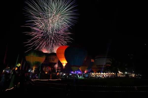 Balloon festival with fireworks — Stock Photo, Image