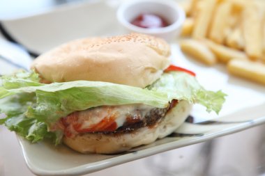 sığır eti hamburger