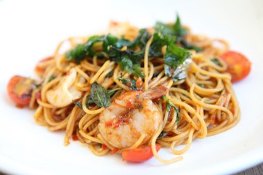 Spagetti deniz ürünleri