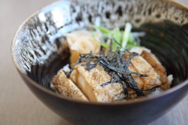 pilavlı tavuk teriyaki