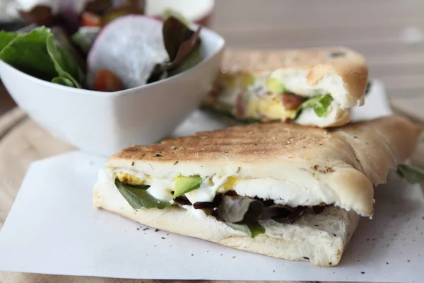 Vejce sendvič a avokádem — Stock fotografie