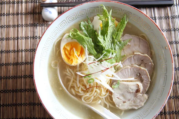 Fideos ranmen comida japonesa — Foto de Stock