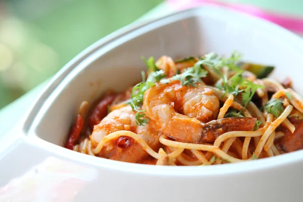 Prawn spaghetti — Stock Photo, Image
