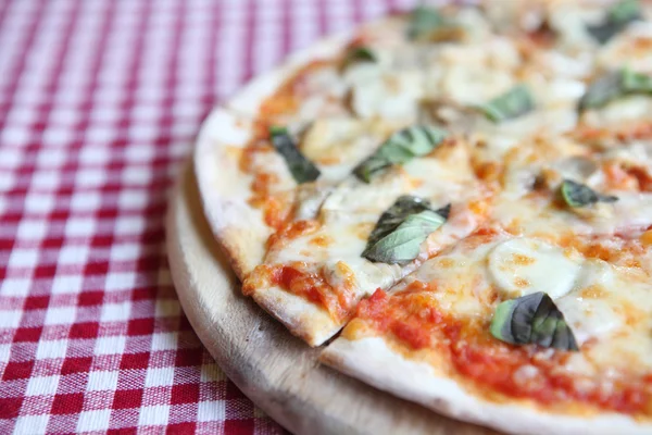 Pizza ham and mushroom — Stock Photo, Image