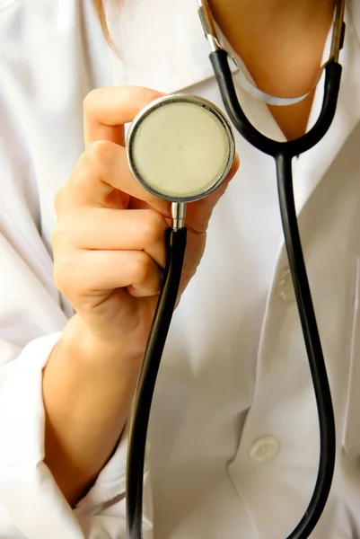 Lékař a stetoskopem — Stock fotografie