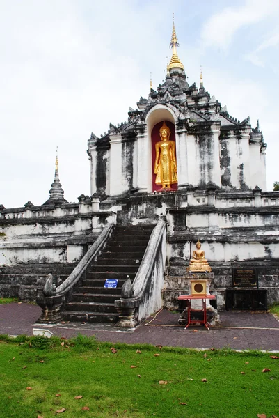 Świątynia sanpiyanglong w Tajlandii lamphun — Zdjęcie stockowe