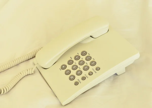 Телефон, который есть на столе — стоковое фото