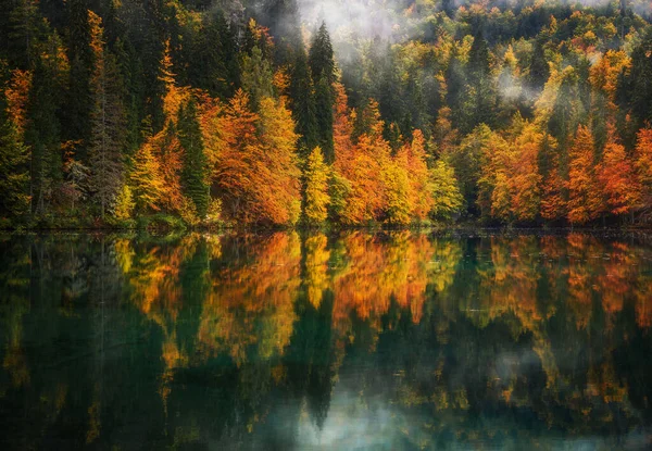 Fusine Lakes Calm Autumn Day — Stock Photo, Image