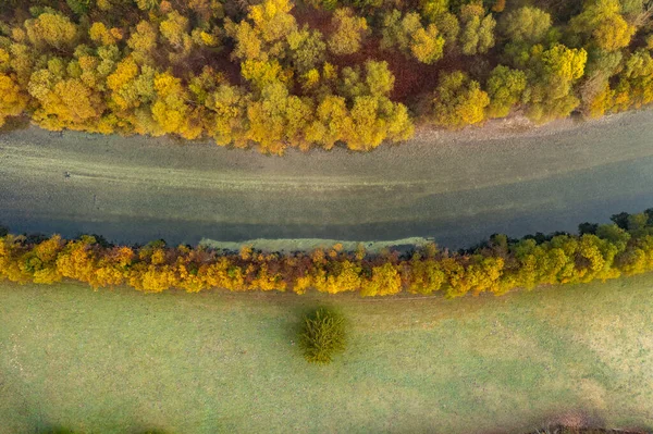 Spokojny Jesienny Poranek Nad Rzeką Savą Słowenii Pierwsze Światło Słoneczne — Zdjęcie stockowe