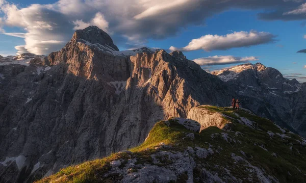 Zonsopkomst Bergen Van Juliaanse Alpen Slovenië Majestueuze Toppen Met Levendige — Stockfoto