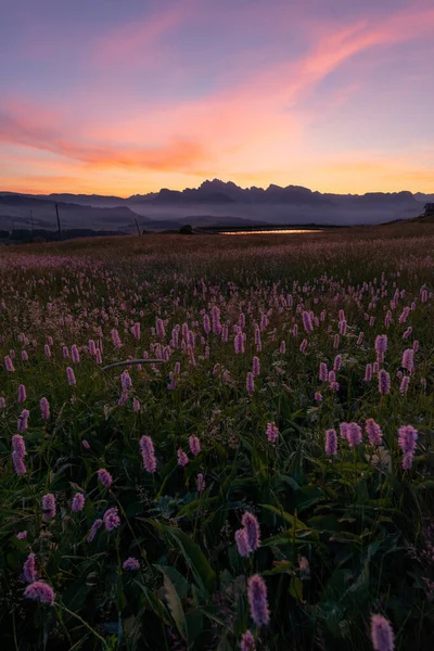 Temný Živý Východ Slunce Horách Dolomit — Stock fotografie
