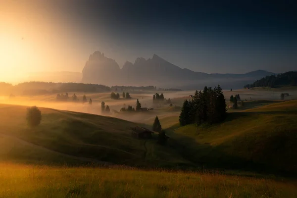 Misty Sunrise Dolomites Mountains — Stock Photo, Image
