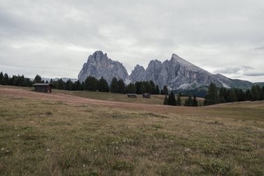 Yaz Dolomites dağlarında