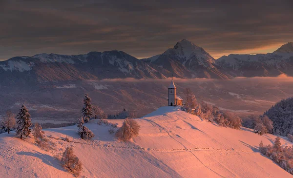 Jamnik güzel bir kış sabahı