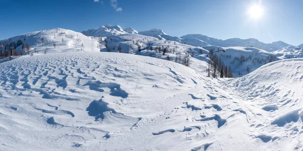 朱利安阿尔卑斯山冬季的天堂 — 图库照片