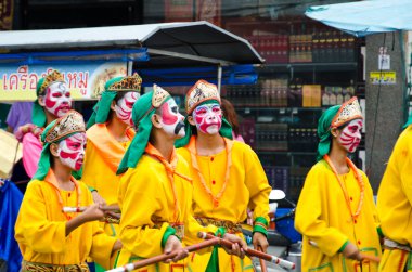 Thai Çinli keşişler parade.