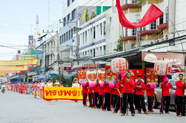 Thai Chinese Monks parade. — Stock Photo, Image