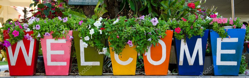 Welcome, paint a flower pot.