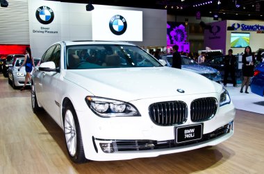BMW 740li araba