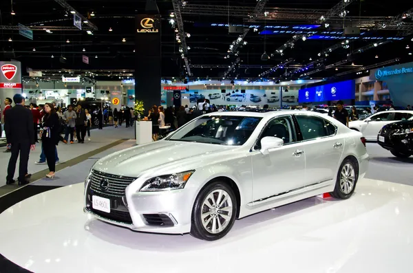 Lexus ls 460l bil — Stockfoto