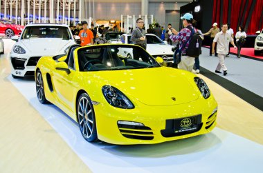 ferrari araba