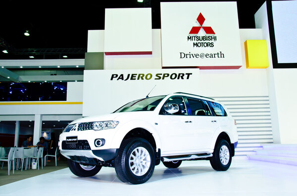 The Mitsubishi Pajero Sport car