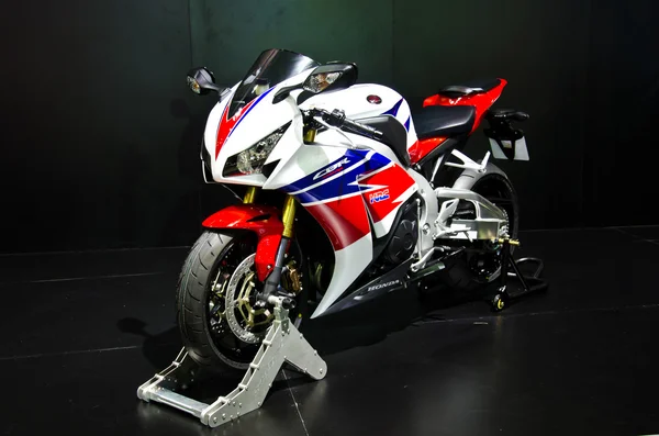 honda cbr 1000 rr motosiklet