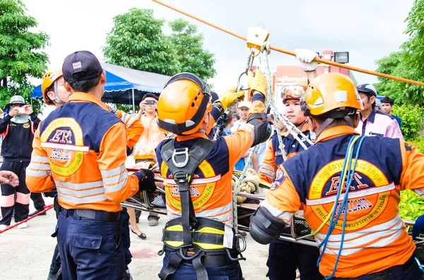 Practicing fire protection plan — Stock Photo, Image