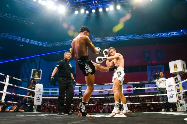 Lucha tailandesa Rey de Muay Thai — Foto de Stock