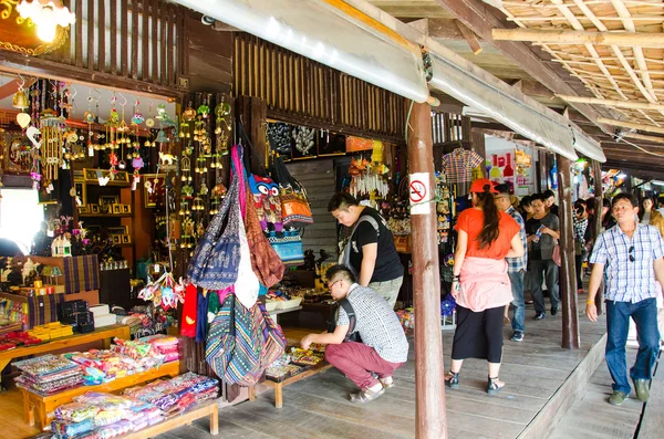 Mercado flotante de Ayothaya — Foto de Stock