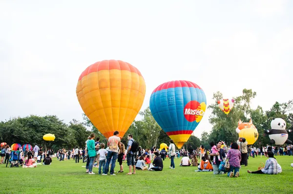 Thailand International Balloon Festival 2013 – stockfoto